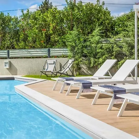 Sleeps 6 Pool Air Con Wifi Βίλα