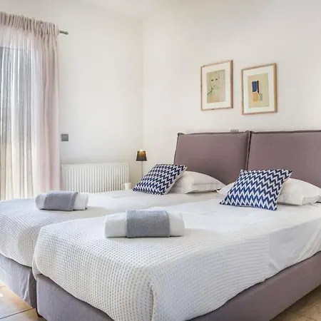 Βίλα Sleeps 6 Pool Air Con Wifi *